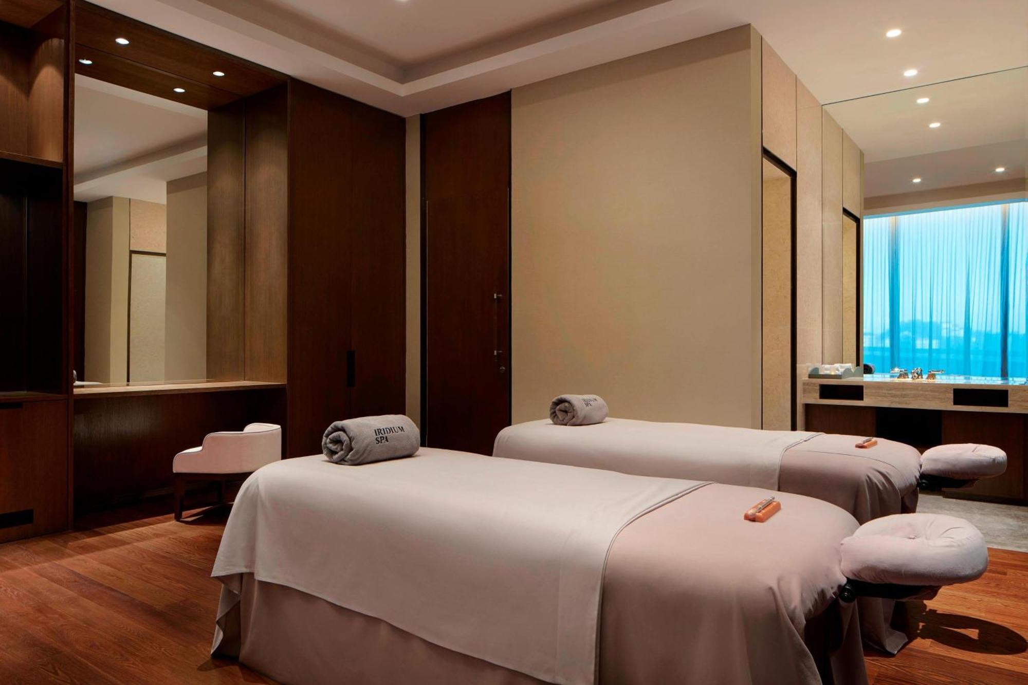 The St. Regis Kuala Lumpur Exterior foto